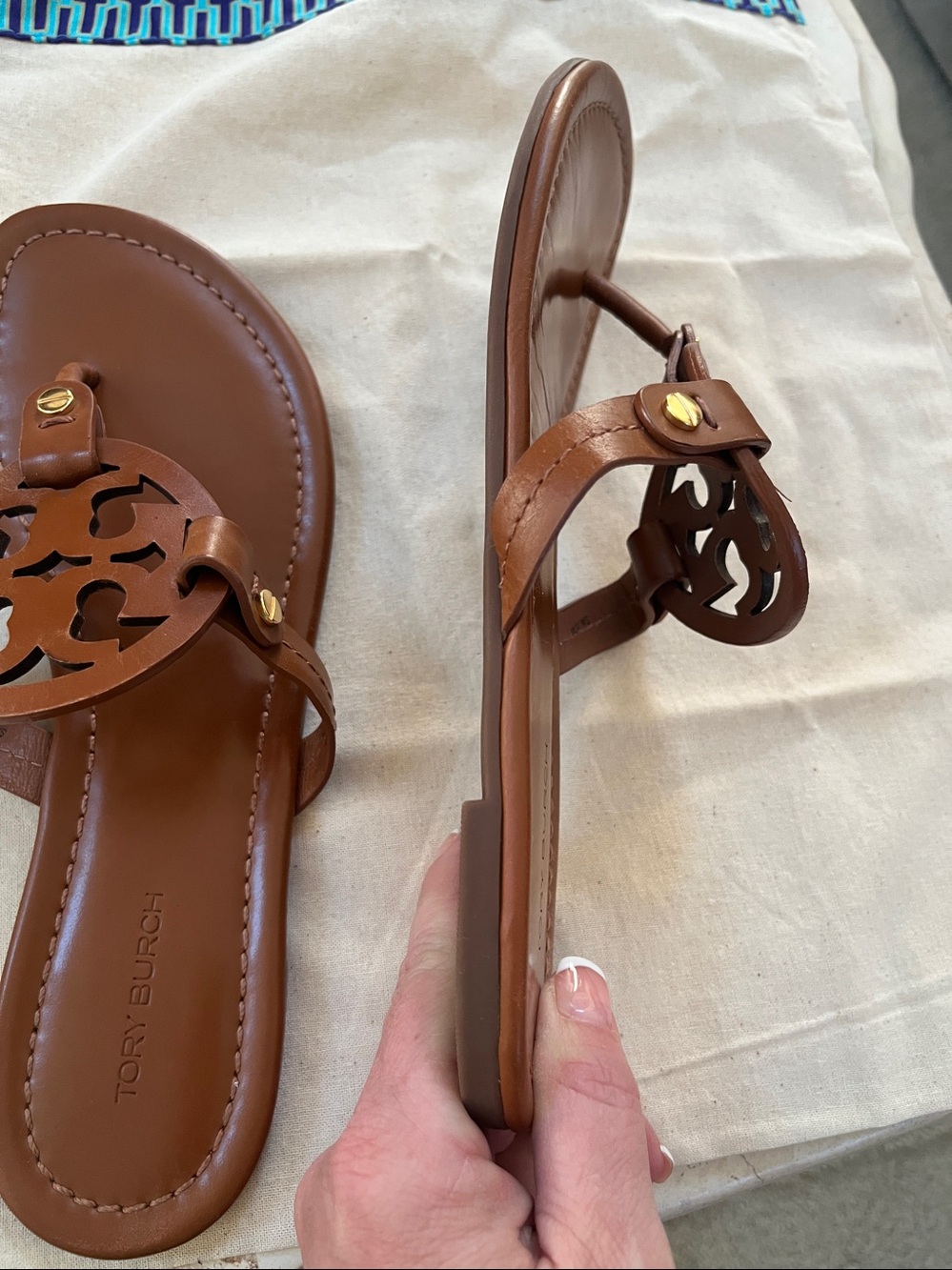 Tori Burch Miller Sandals Size 6.5, Box & Storage Bag - like new! - Picture 5 of 11